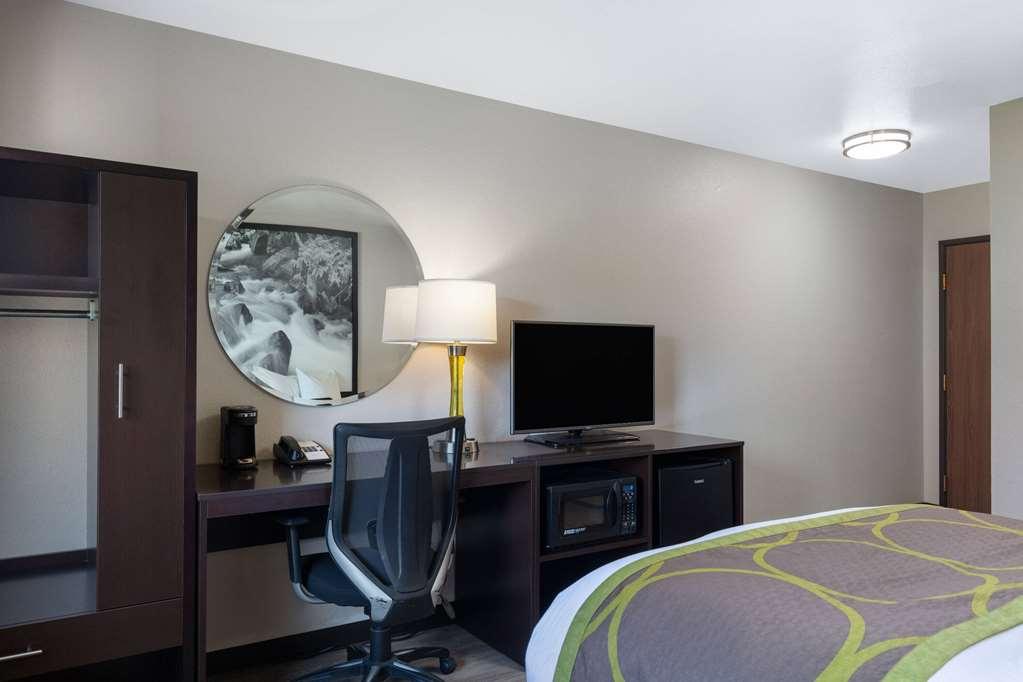 Super 8 By Wyndham St. Regis Hotell Rom bilde