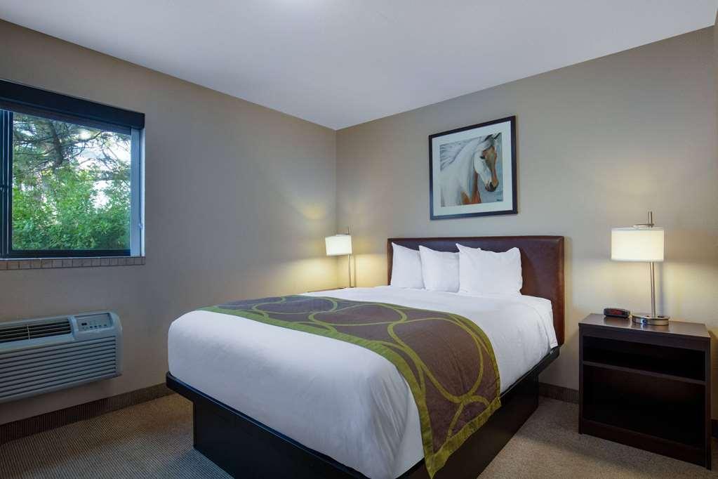 Super 8 By Wyndham St. Regis Hotell Rom bilde